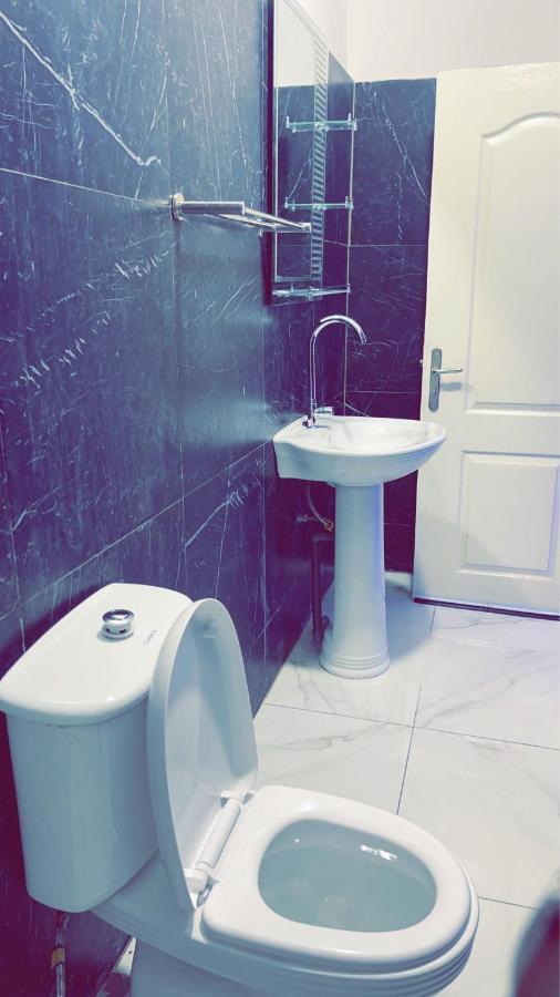 Hotel Residence Aicha Tambacounda Kültér fotó