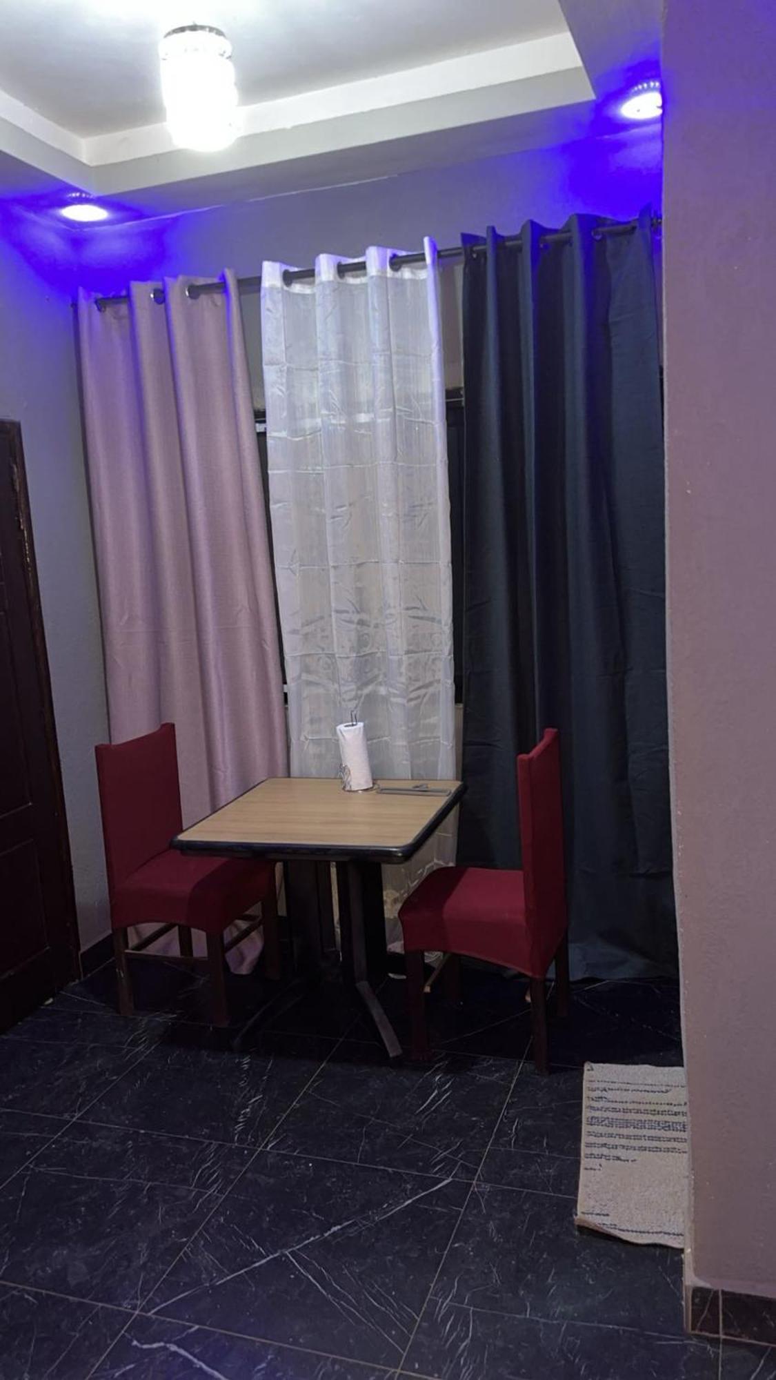 Hotel Residence Aicha Tambacounda Kültér fotó